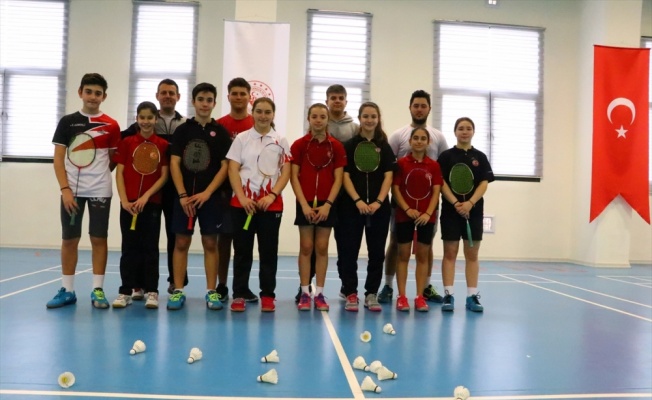 Tekirdağ'da badminton kursları devam ediyor