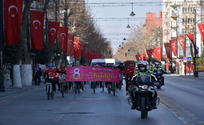 Malatya'da kadınlar pedal çevirdi