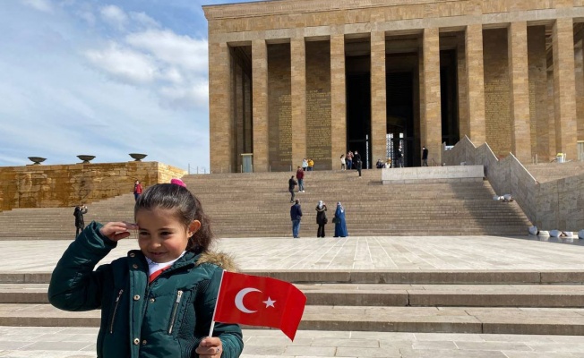 Minik Hira, Anıtkabir'e kavuştu