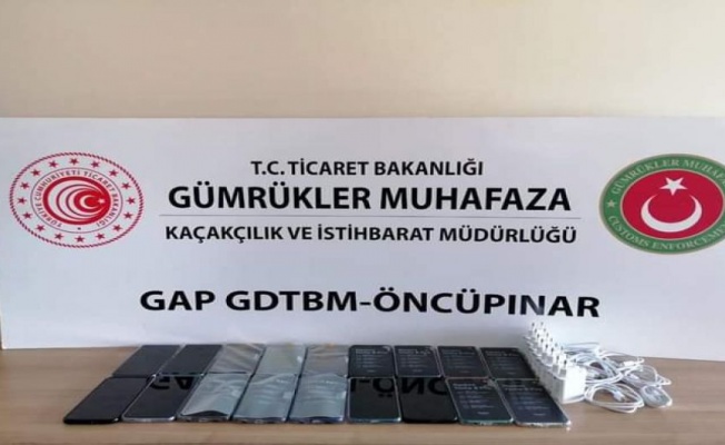 Öncüpınar Gümrüğü'nde cep telefonu kaçakçılığı