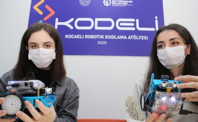 Robotik Kodlama eğitimi KO-MEK’te