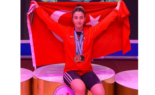 Berfin, Moskova’da altın peşinde