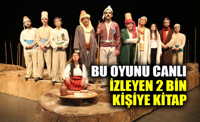 Bu oyunu canlı izleyen 2 bin kişiye kitap