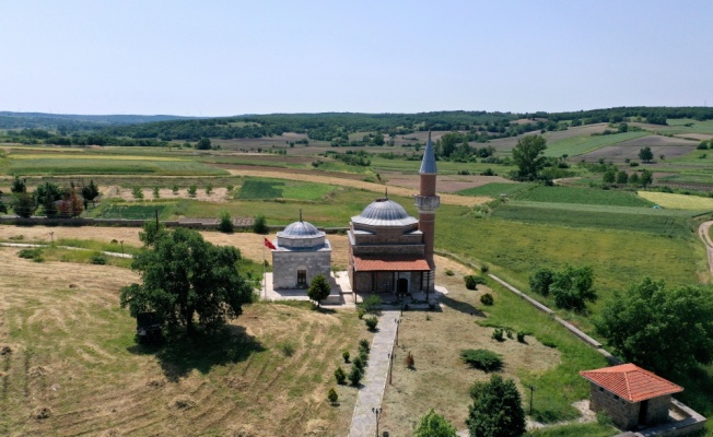 Gazi Turhan Bey Camisi yıllara meydan okuyor