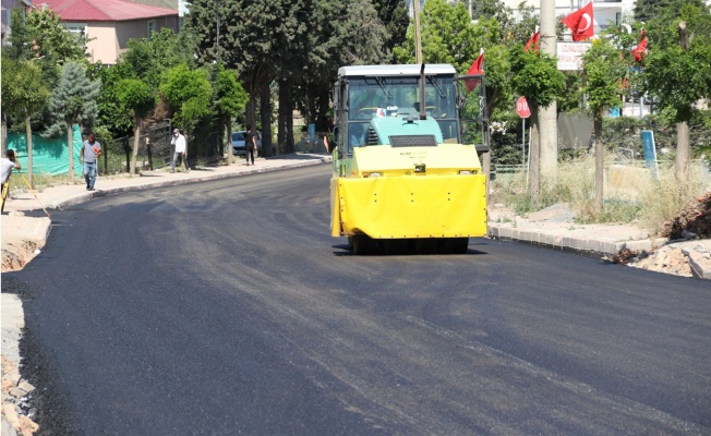 Kocaeli Darıca’da yollara üstyapı bakımı