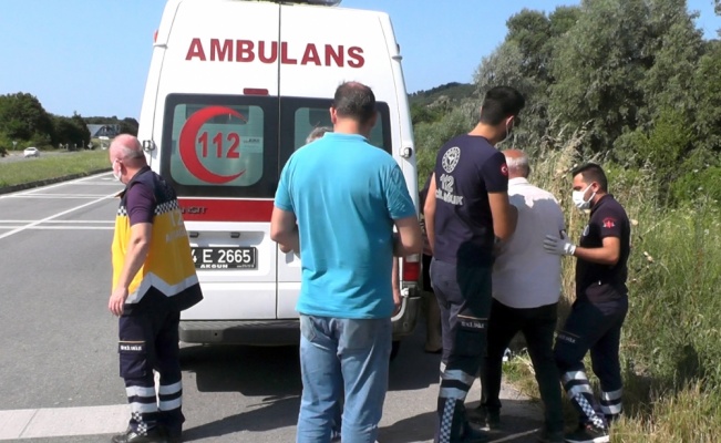 Sakarya'da takla atan otomobilin sürücüsü yaralandı