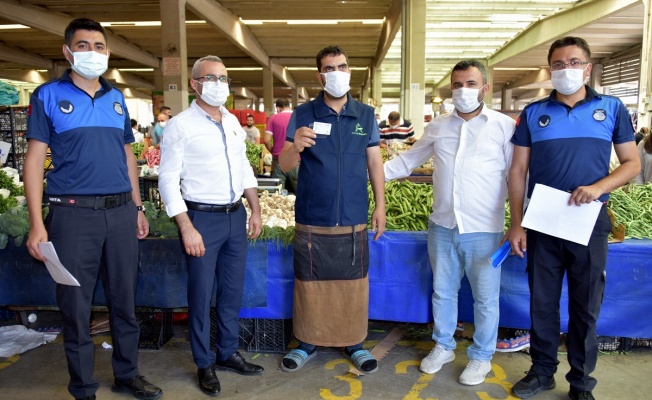 Aliağa Belediyesi’nden örnek pazar yeri