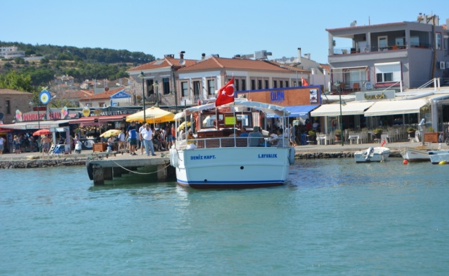 Ayvalık’ta nostaljik motor yolculuğuna yoğun ilgi