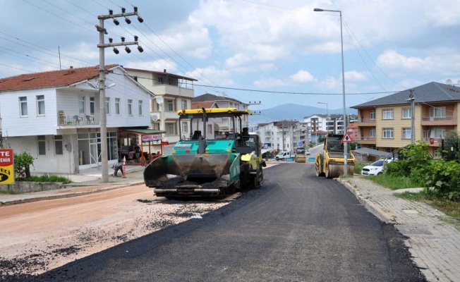 Kocaeli’de Gölcük Anafartalar Caddesi asfaltlandı