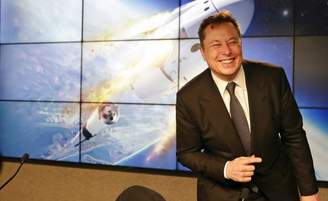 Elon Musk, uzayda ‘reklam’ işine girecek