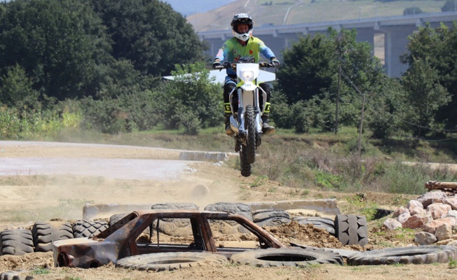 Kocaeli İzmit’te Motocross Parkuru’nda antrenman turları başladı