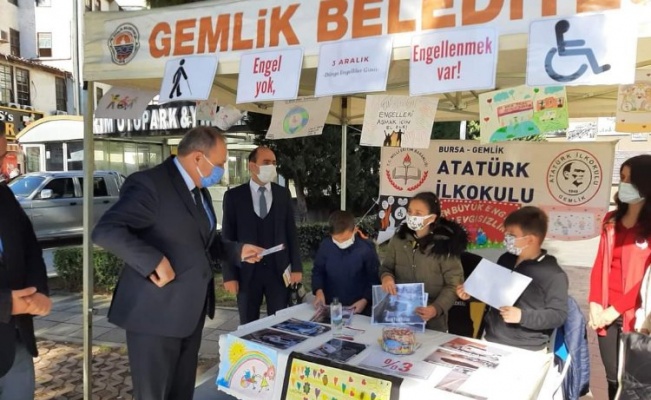 Bursa Gemlik Atatürk İlkokulu farkındalık standı açtı