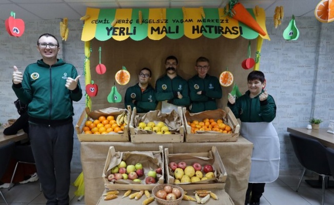 Kocaeli'nde Yerli Malı Cemil Meriç'te kutlandı 