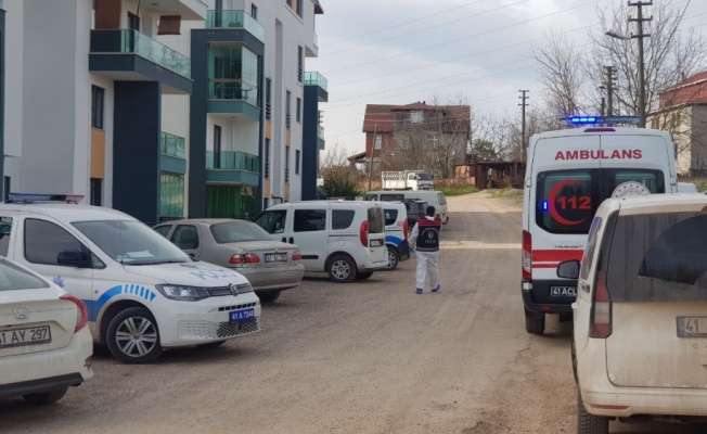 Kocaeli'de boşanma aşamasındaki eşini öldüren zanlı intihar etti