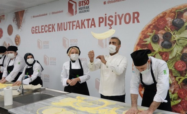 BTSO geleceği mutfakta pişiriyor