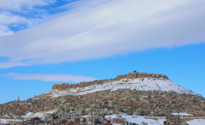 Mardin’de kar sürprizi