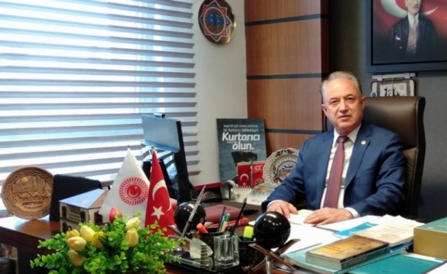 CHP'li Özkan'dan Bakan Koca'ya 'maymun çiçeği' önergesi