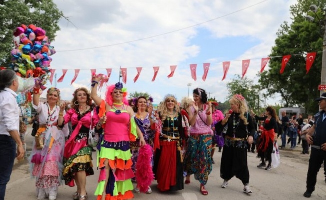 Edirne'de dev Kakava ateşi yeniden yandı 