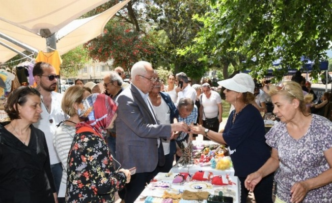 Karabağlar'da can dostlar için kermes