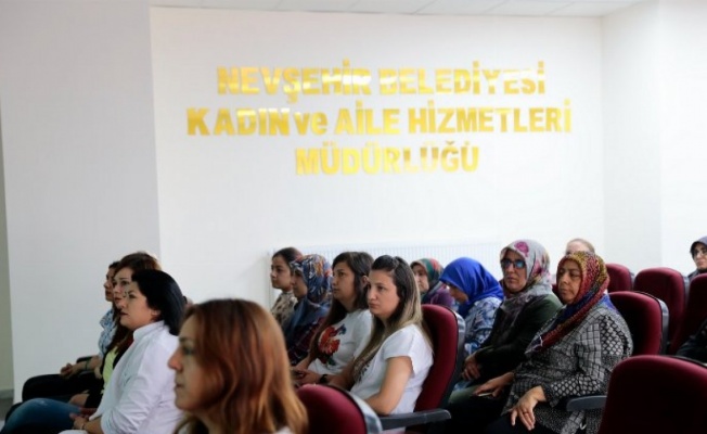 Nevşehirli kursiyerlere 'Narkotik Anne' semineri