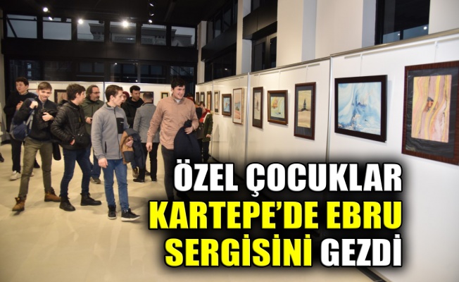 Özel çocuklar Kartepe’de ebru sergisini gezdi