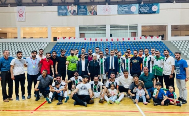 Büyük Bingöl Spor, Futsal Süper Ligi’nde yarı finalde