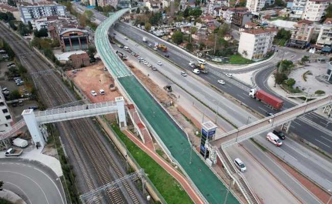 Kocaeli'de tramvay hattı durağına 78 araçlık otopark