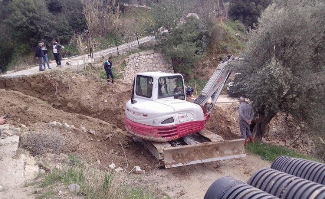 Bozkır Mahallesi’nde taşkın riskine karşı çifte önlem