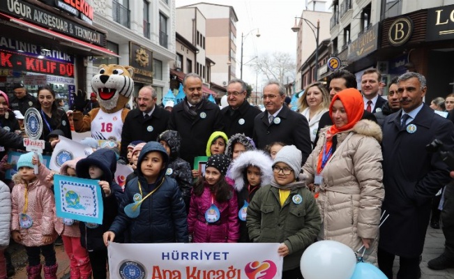 Bursa'da Barış için su yürüyüşü