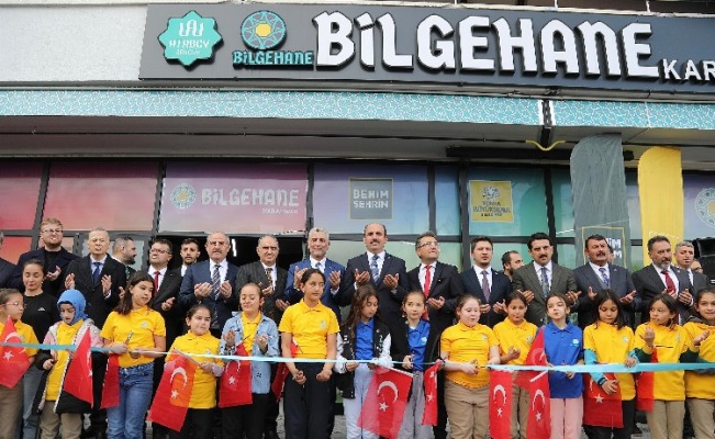 Ticaret Bakanı Bolat Bilgehane Ve Lise Medeniyet Akademisi’nin açılışını yaptı