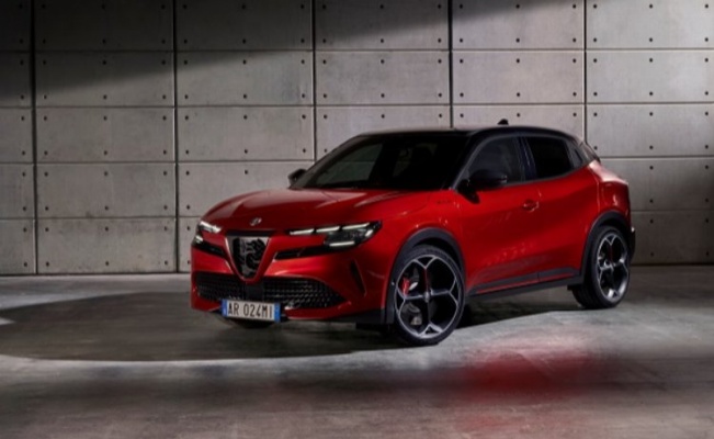 Alfa Romeo, MILANO’nun dünya prömiyerini gerçekleştirdi