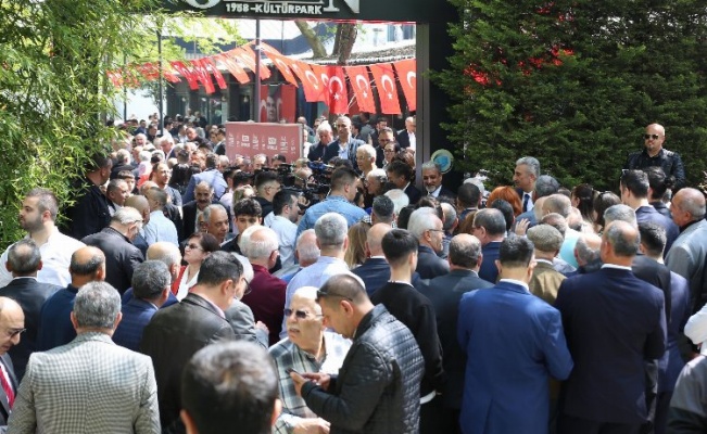 CHP Bursa'da gururlu bayramlaşma