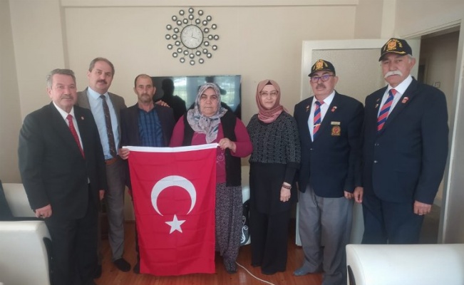 Konya Büyükşehir'den şehit ve gazi ailelerin evlerine ziyaret