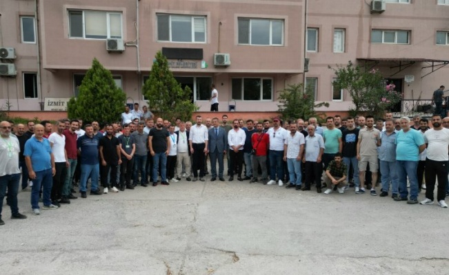İzmit Belediyesi Fen İşleri ailesi bayramlaştı 