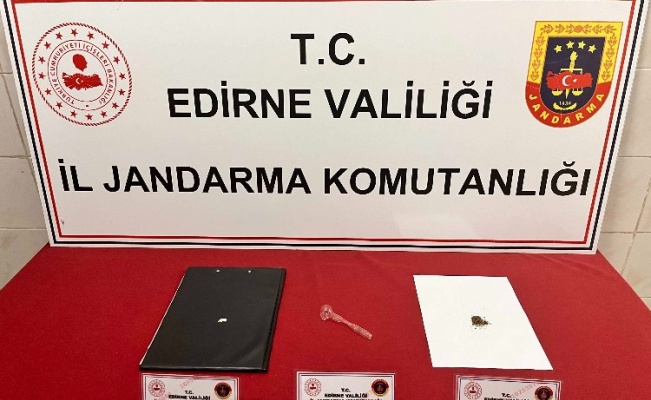 Kaçakçılıkla mücadelede uyuşturucu ele geçirdi!