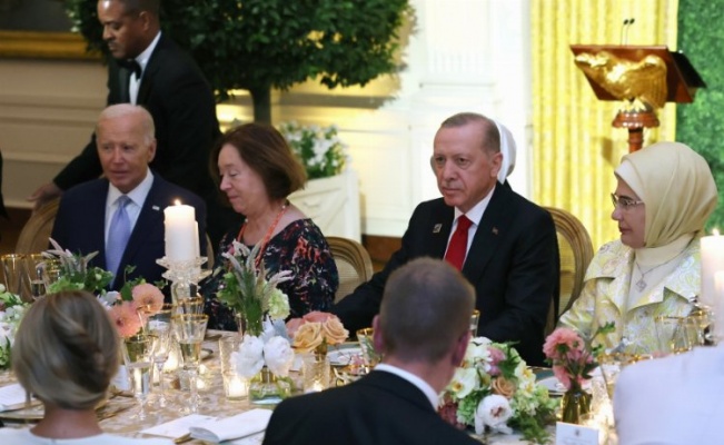 Cumhurbaşkanı Erdoğan,  Biden’ın resmi yemeğinde