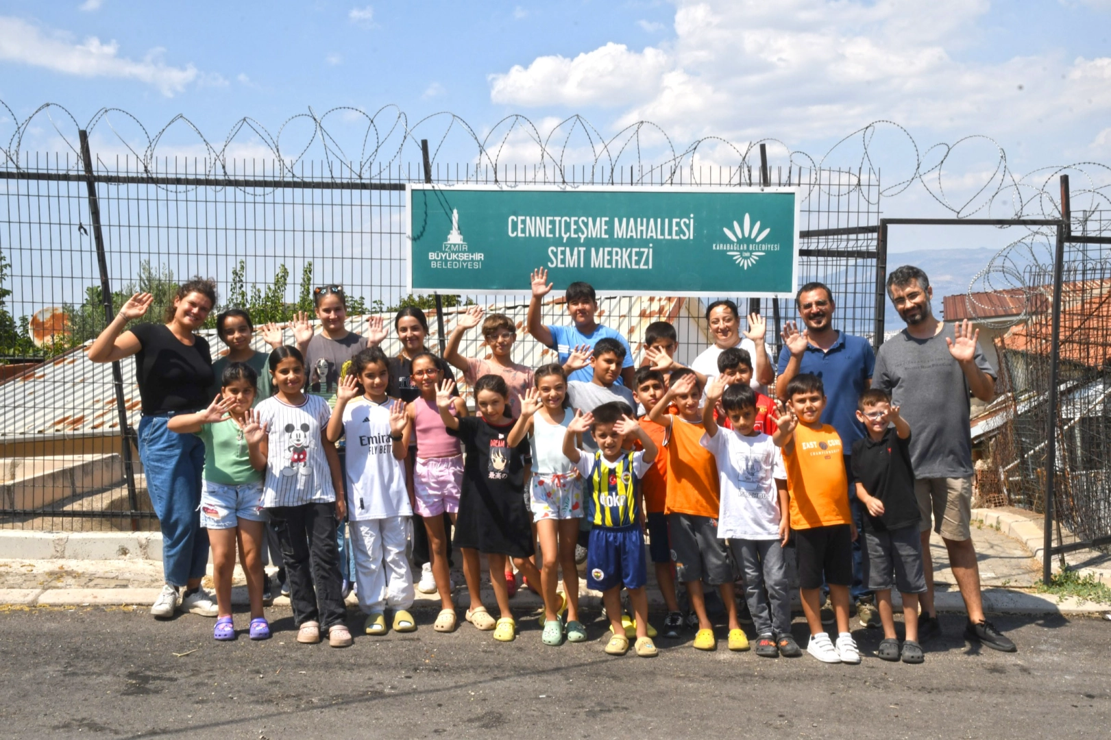 Karabağlar Belediyesi ve Halkevleri’nden çocuklara yaz kursu