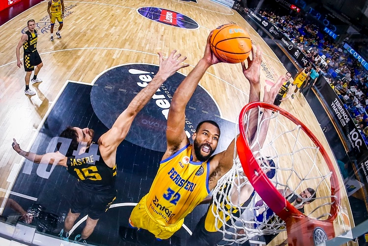 Trevor Thompson TOFAŞ'ta