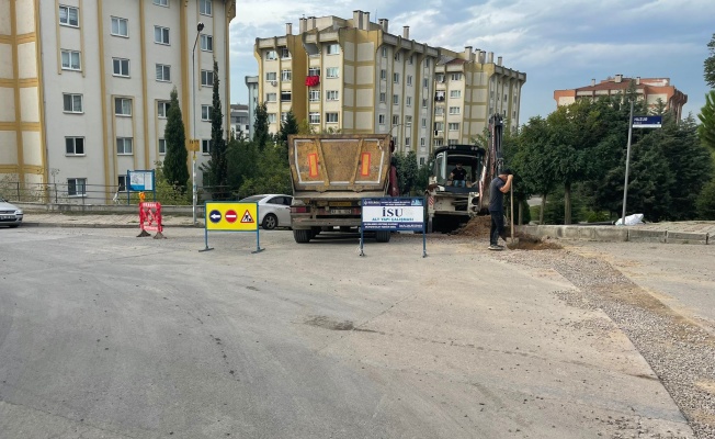 Şekerpınar’da 2 kilometre içme suyu hattı yenilendi