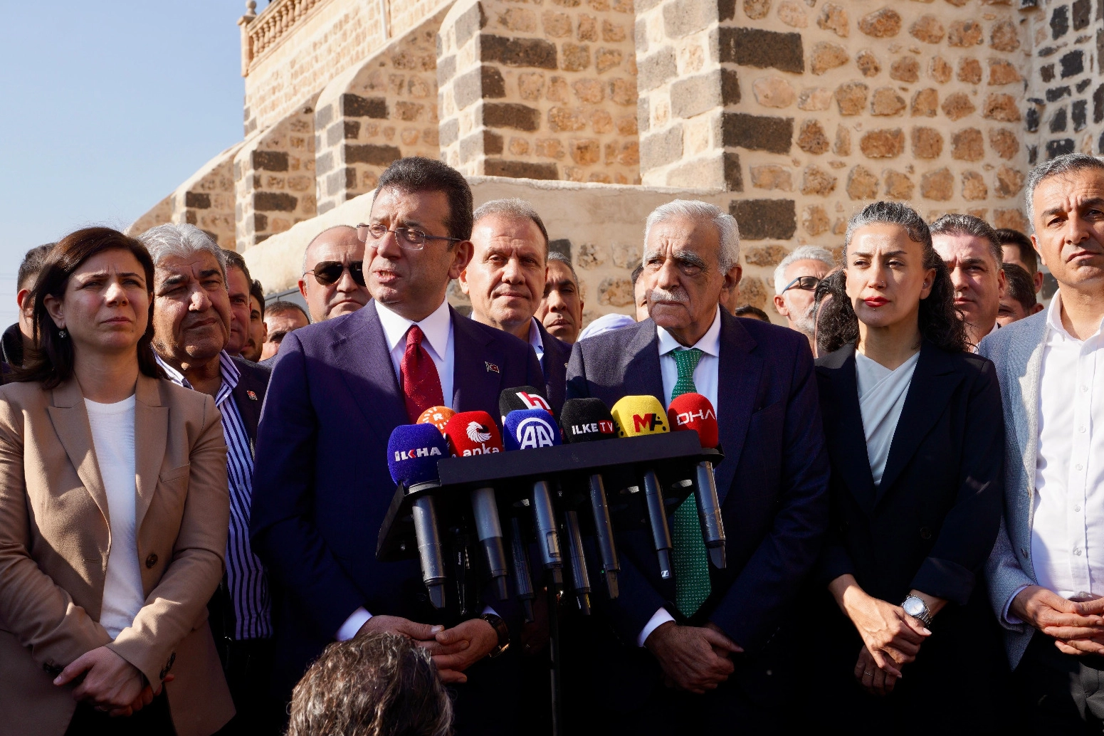 Başkan İmamoğlu Mardin'de... Tahmin etmedikleri kadar dirençliyiz