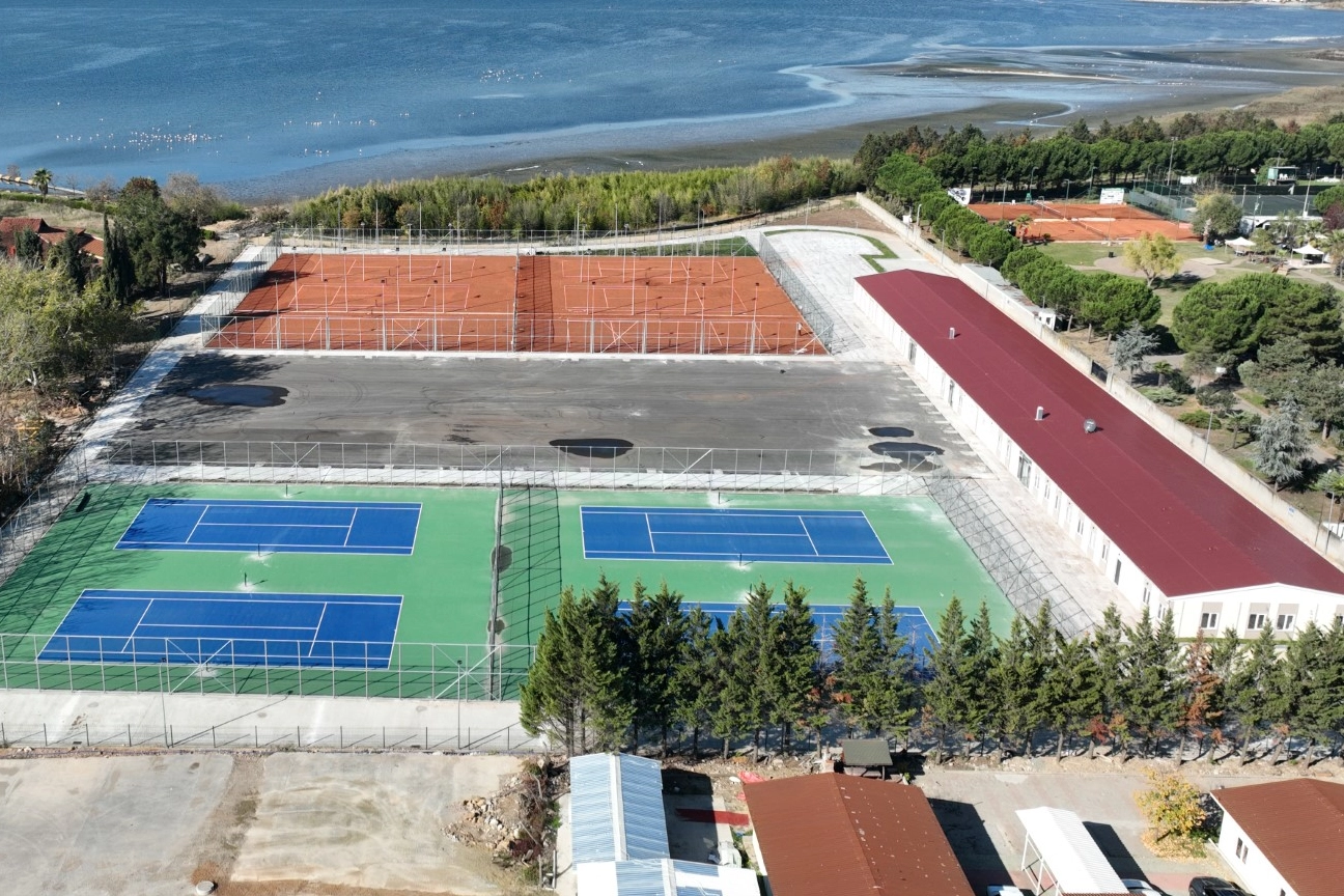 Kocaeli İzmit Tenis Merkezi'nde sona gelindi