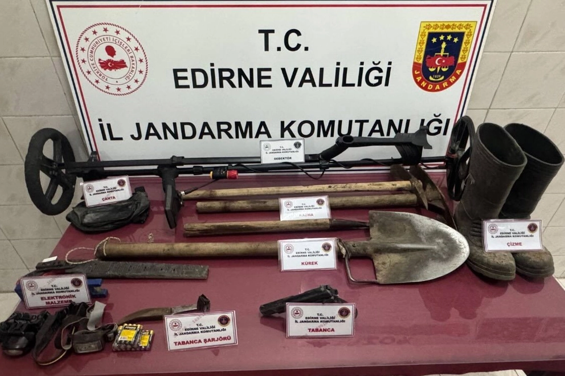 Edirne Enez'de kaçak kazıya 2 tutuklama