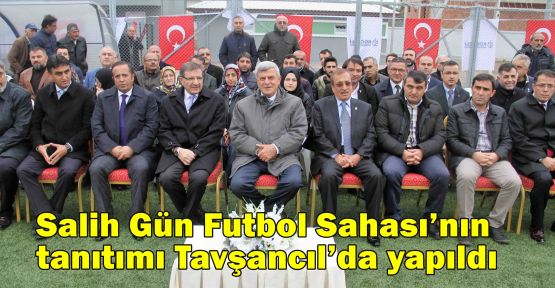 Salih Gün futbol sahasının tanıtımı yapıldı