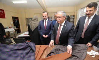 Sakarya Valisi Nayir, Taraklı'da ziyaretlerde bulundu