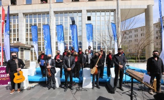 Açık hava konserinde Gaziantep türküleri söylendi