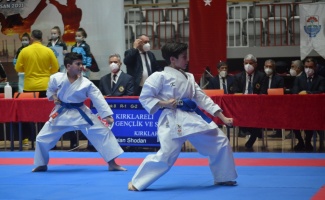 Türkiye Kulüplerarası Takım Karate Şampiyonası'nda ikinci gün tamamlandı