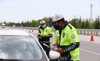 Kırklareli'nde Trafik Haftası dolayısıyla sürücüler bilgilendirildi