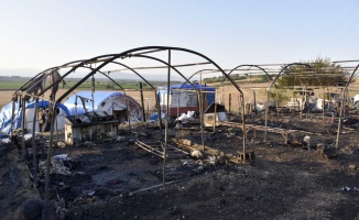 Karacabey ilçesinde mevsimlik işçilerine ait 8 çadır yandı