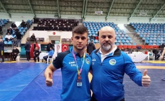 Sakarya Büyükşehir’in sporcuları başarıdan başarıya koşuyor