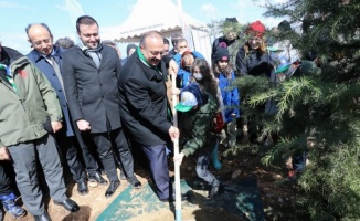 Bursa protokolü fidanları toprakla buluşturdu